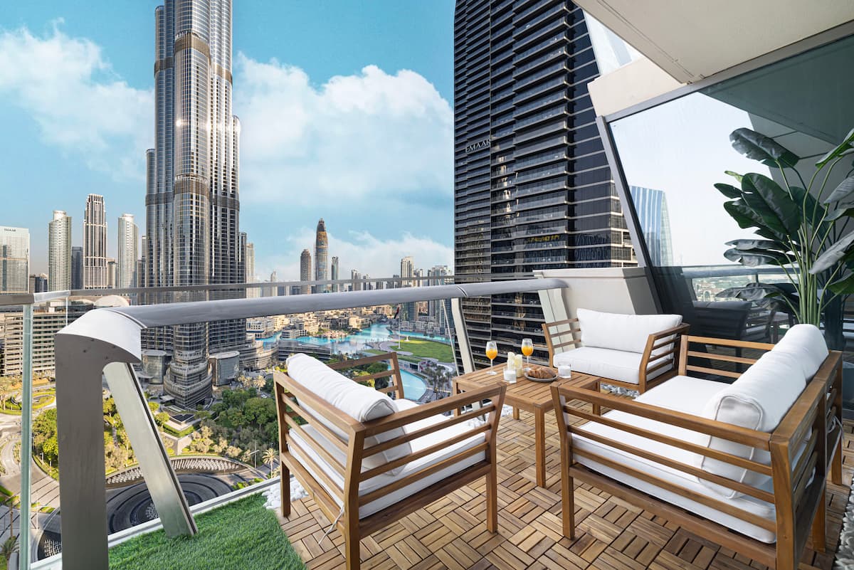 Burj Khalifa & Fountain view | Direct mall access