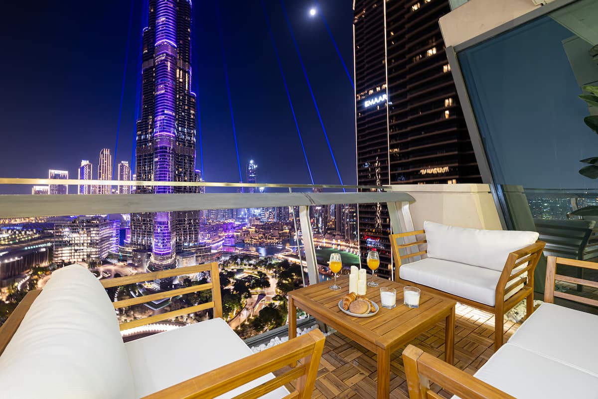 Burj Khalifa & Fountain view | Direct mall access